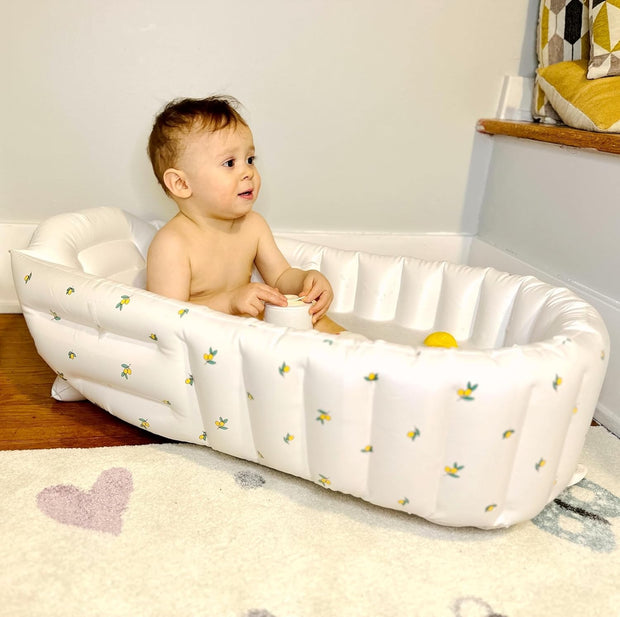 Inflatable Baby Bathtub with Built-in Air Pump – Portable Travel Bath Tub for Newborns to Toddlers, Anti-Slip Design, Back Support, Easy to Inflate & Fold for Storage