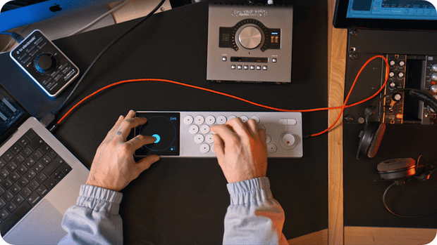 Chord Machine - Interactive MIDI Controller & Effects Grid 🎹⚡🎶